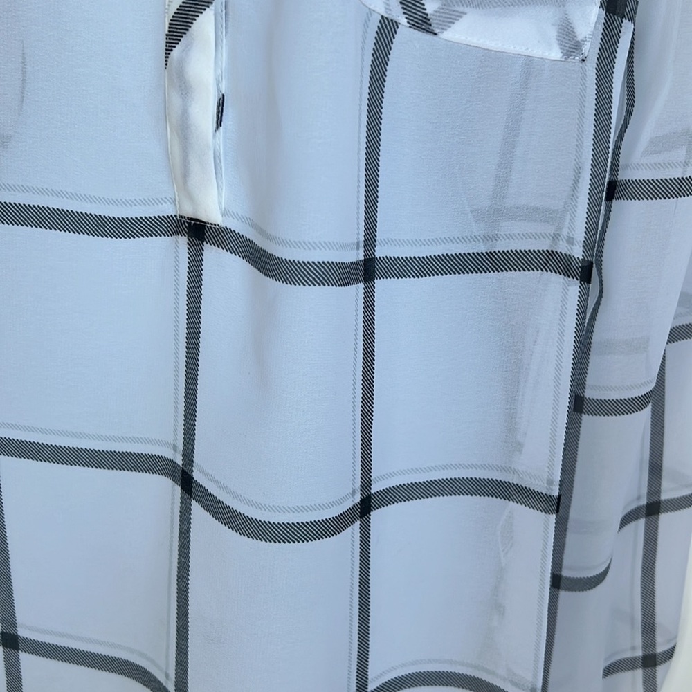 EUC - Merona : Black White Plaid Lightweight Dress Blouse Top S Small - Picture 2 of 3